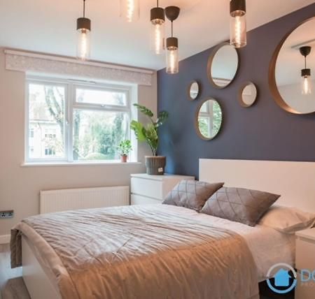 Finchley Contemporary 2 Bed Apartment + Parking Хендон Экстерьер фото